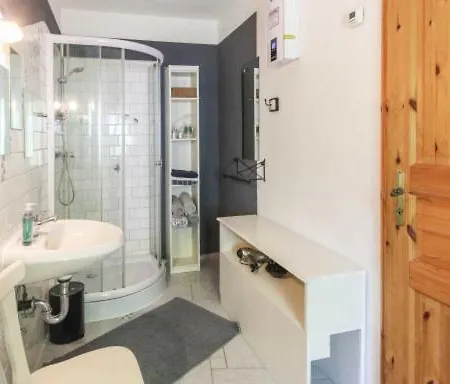 Alpaka Luebsee 아파트